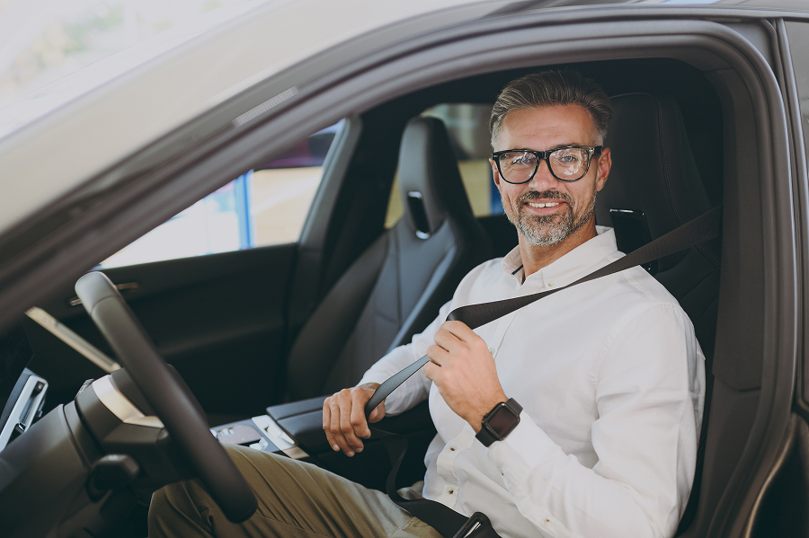 He works as an urban mobility driver